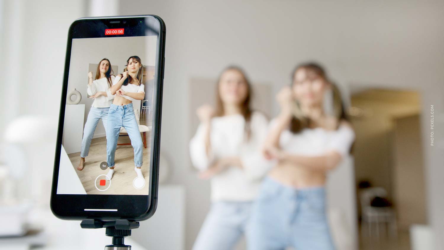 Lista blanca de influencers: publicar anuncios de pago a través de cuentas de creadores y ampliar el alcance