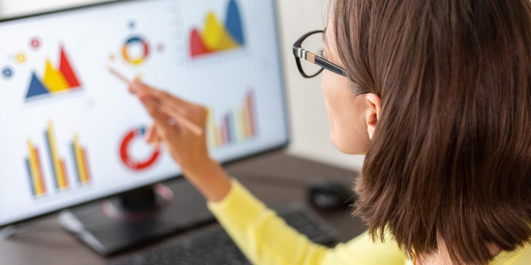 Herramientas de relaciones públicas: software para seguimiento, análisis y gestión de prensa